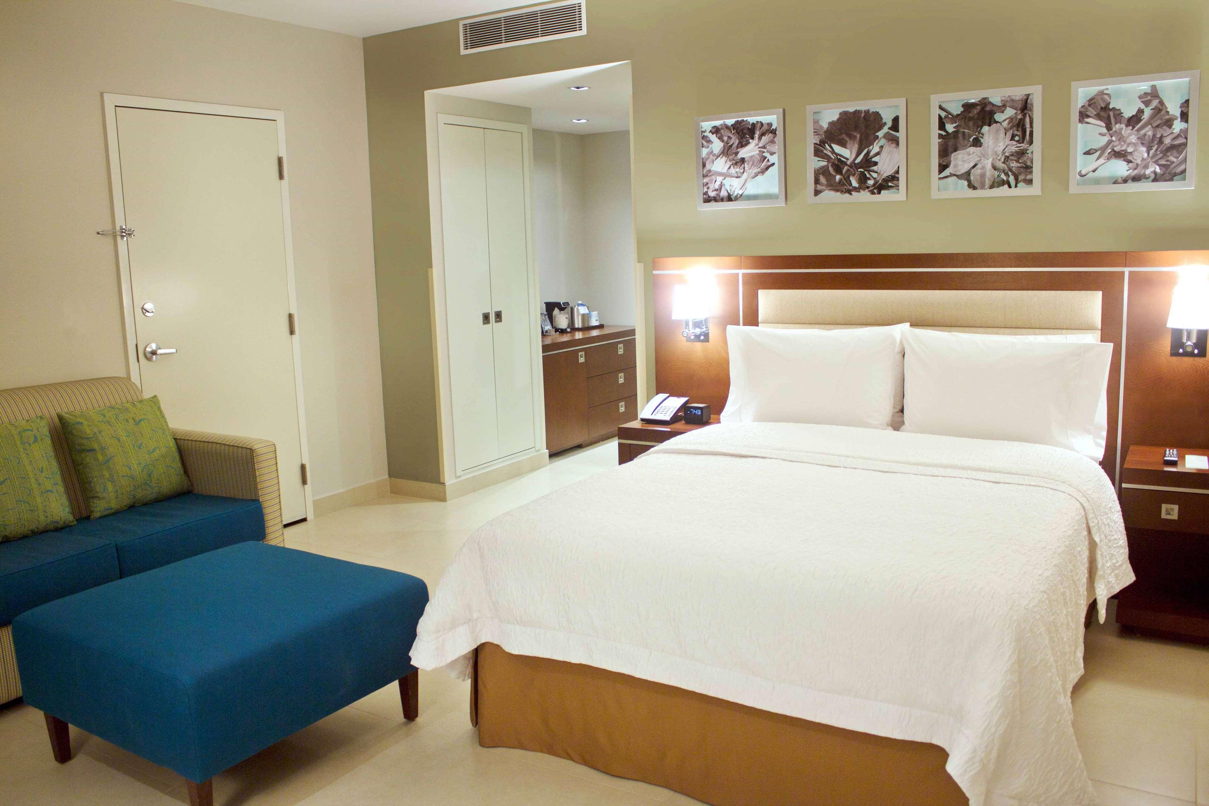 Hampton Inn By Hilton Mérida Εξωτερικό φωτογραφία