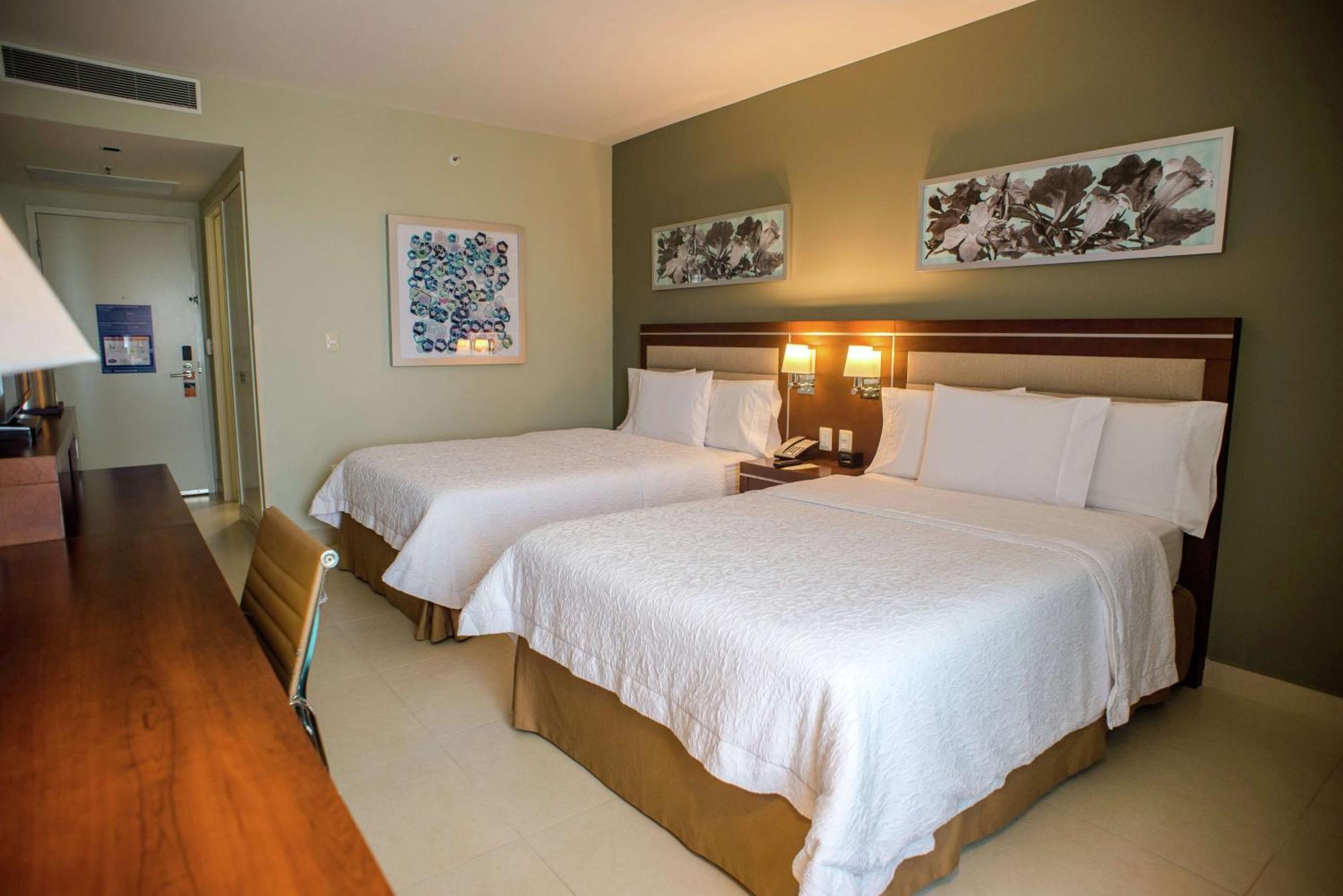 Hampton Inn By Hilton Mérida Εξωτερικό φωτογραφία